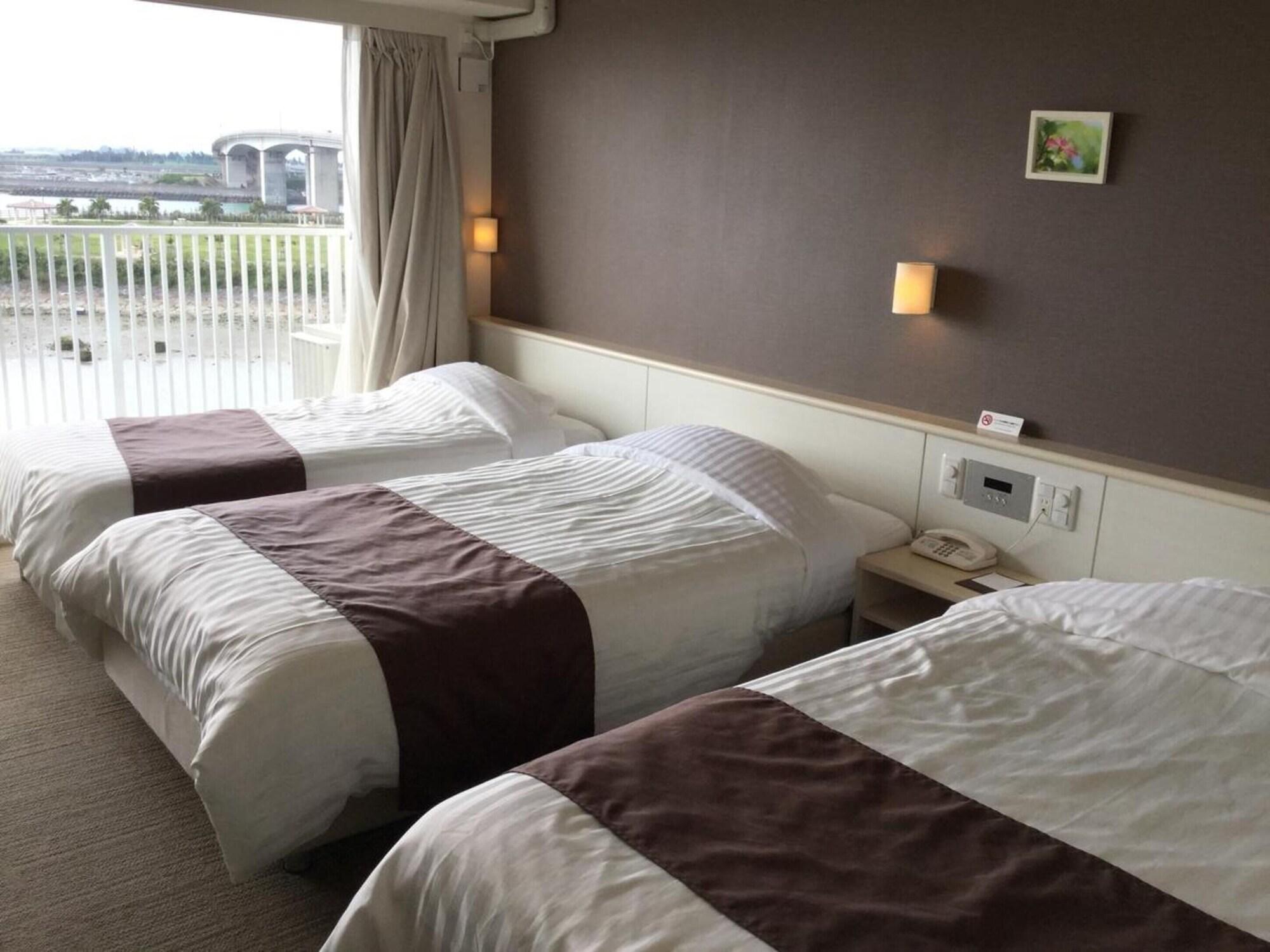 Hotel Gran View Garden Okinawa Tomigusuku Exterior foto