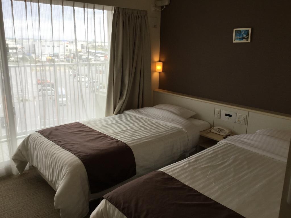 Hotel Gran View Garden Okinawa Tomigusuku Exterior foto